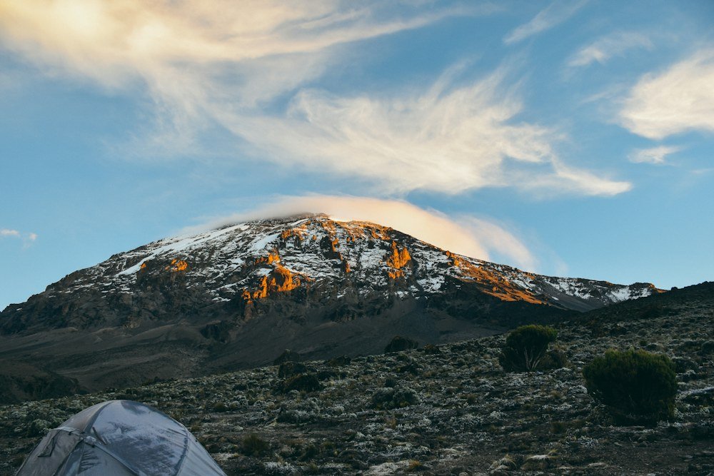 Lever du soleil sur le Kilimandjaro — Tartaruga Safaris
